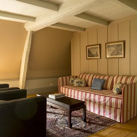 Chateau De Pont-rilly Maison d'hôtes 3*
