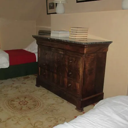 Chateau De Pont-rilly Maison d'hôtes 3*
