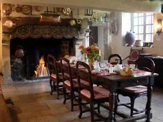Maison d'hôtes Chateau De Pont-rilly 3*
