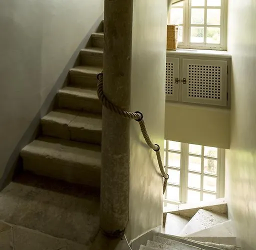 Chateau De Pont-rilly Maison d'hôtes 3*