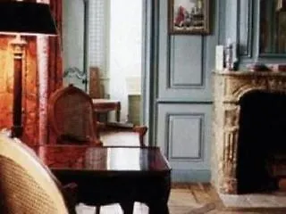 Maison d'hôtes Chateau De Pont-rilly 3*